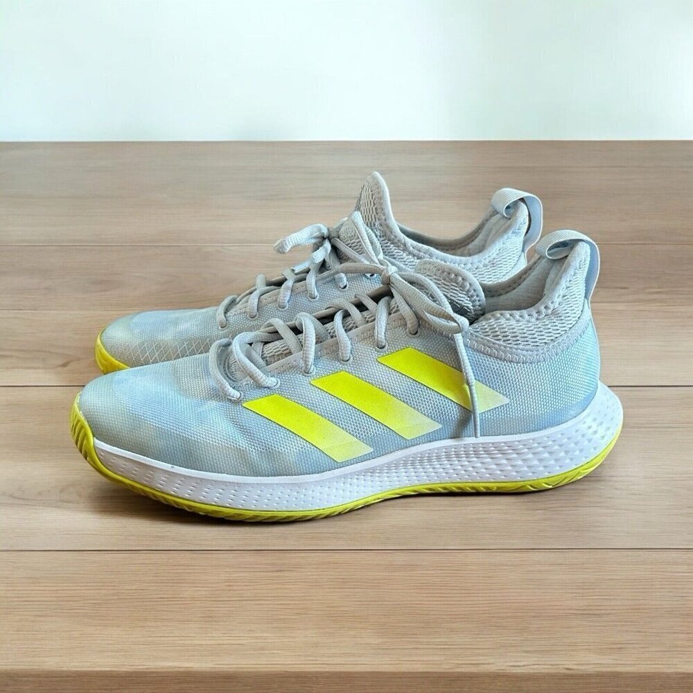 adidas Women's 7.5 M Training Sneakers Casual Shoes Gray & Lime